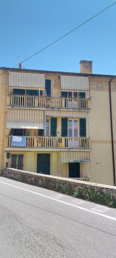 Ferrando Apartments, Jack'S House Levanto Exteriör bild
